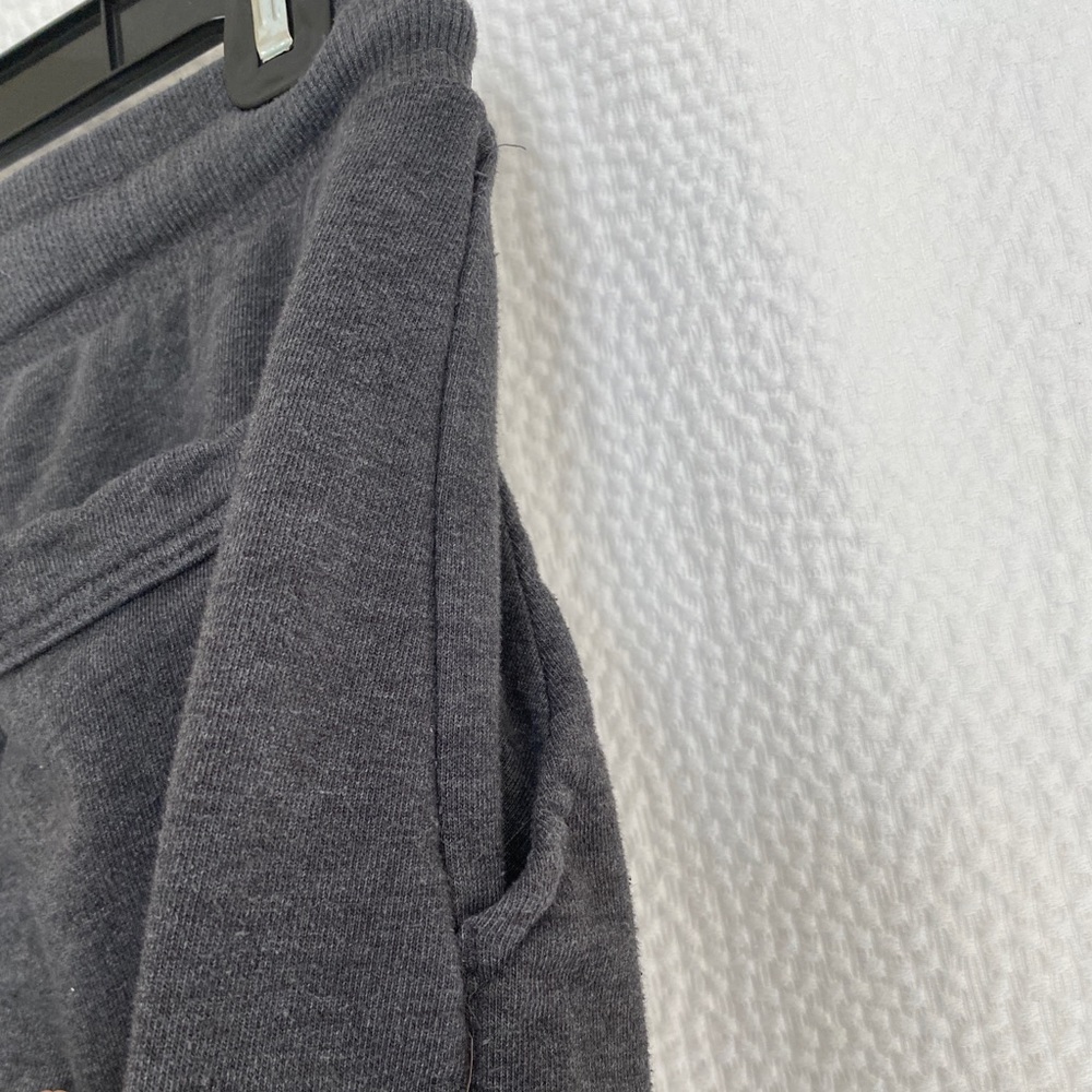 Puma jogger - Picture 3 of 8